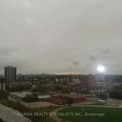 145, Hillcrest, Cooksville, Mississauga