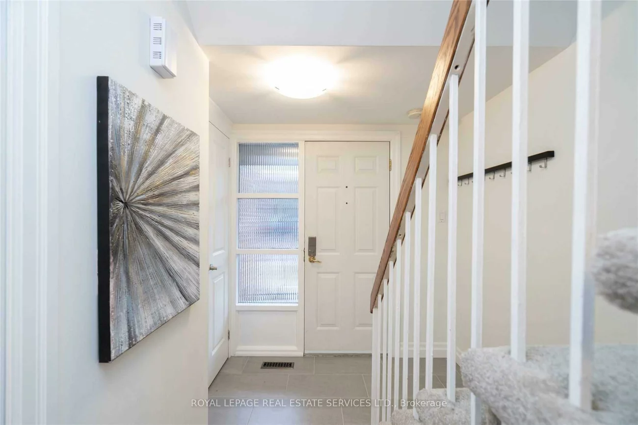 20, Mineola, Mineola, Mississauga