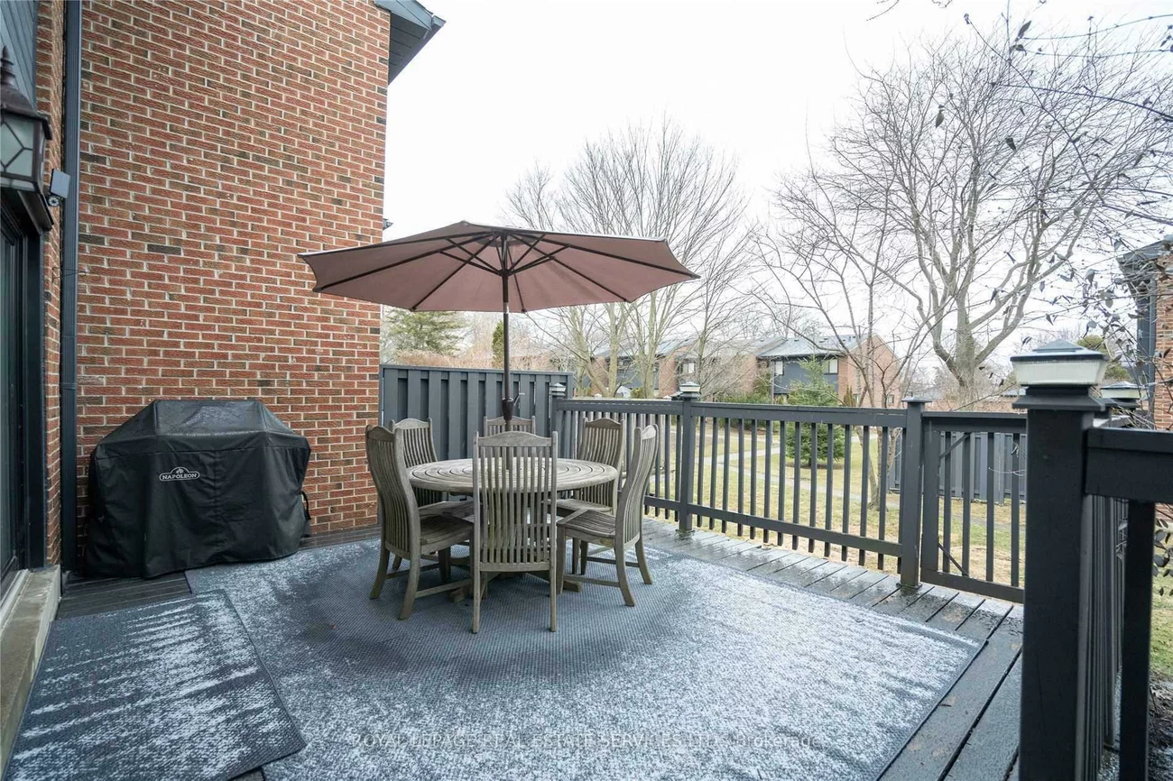 20, Mineola, Mineola, Mississauga
