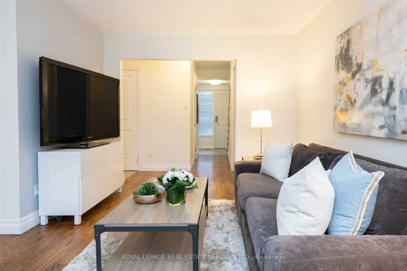 20, Mineola, Mineola, Mississauga