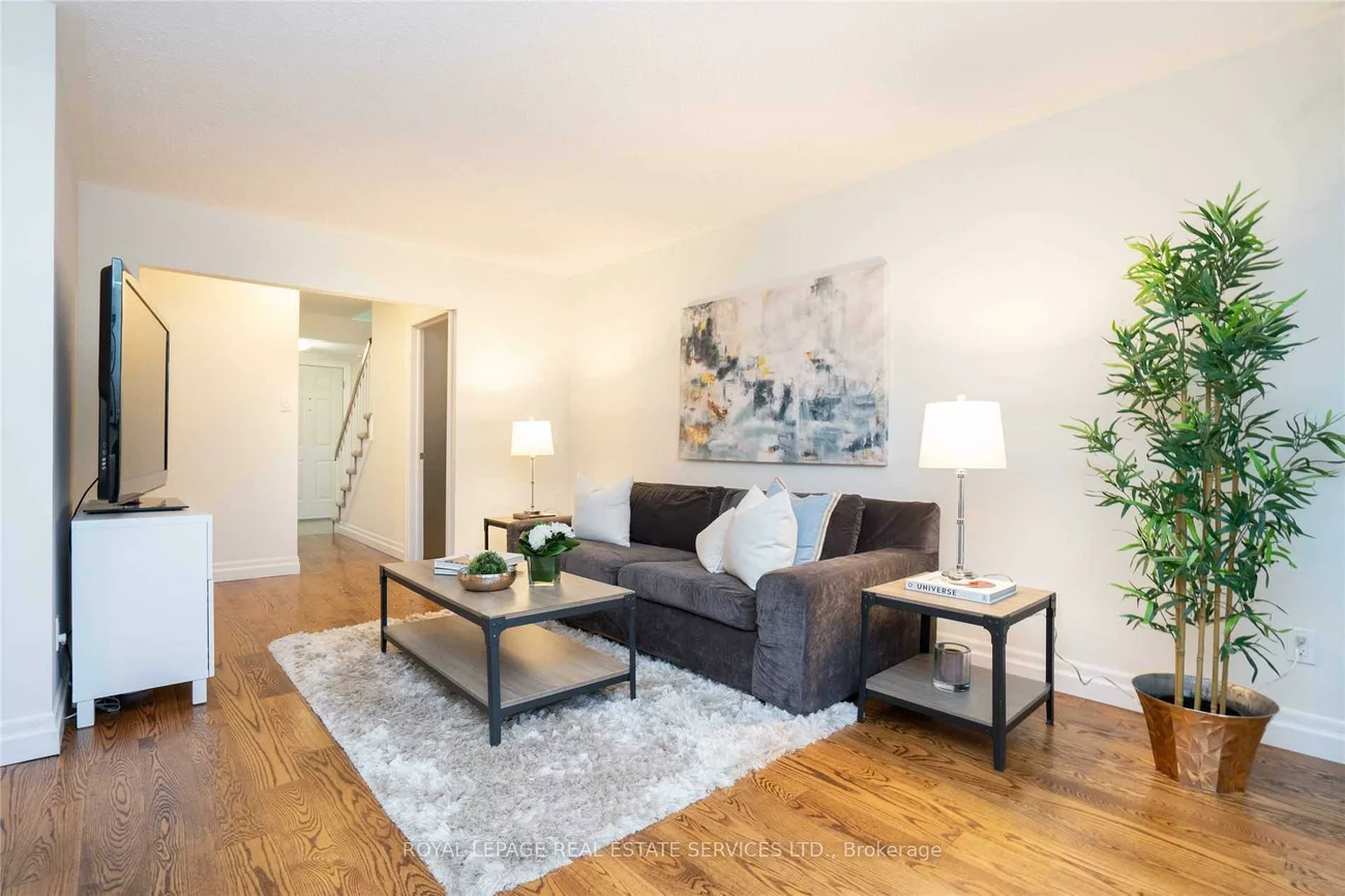 20, Mineola, Mineola, Mississauga