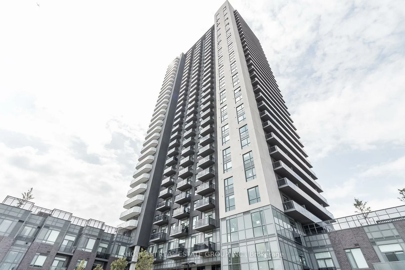 8, Nahani, Hurontario, Mississauga