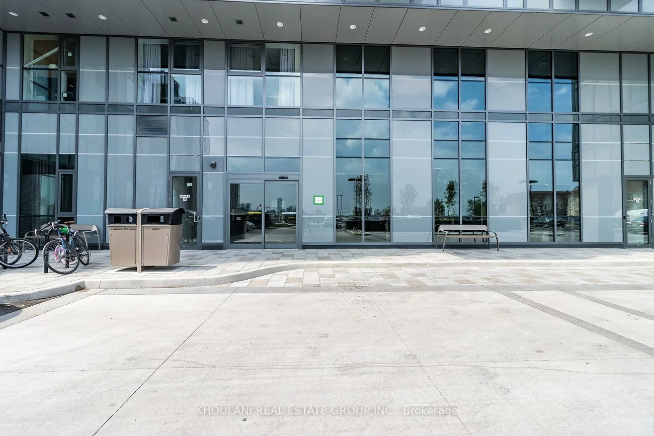 8, Nahani, Hurontario, Mississauga