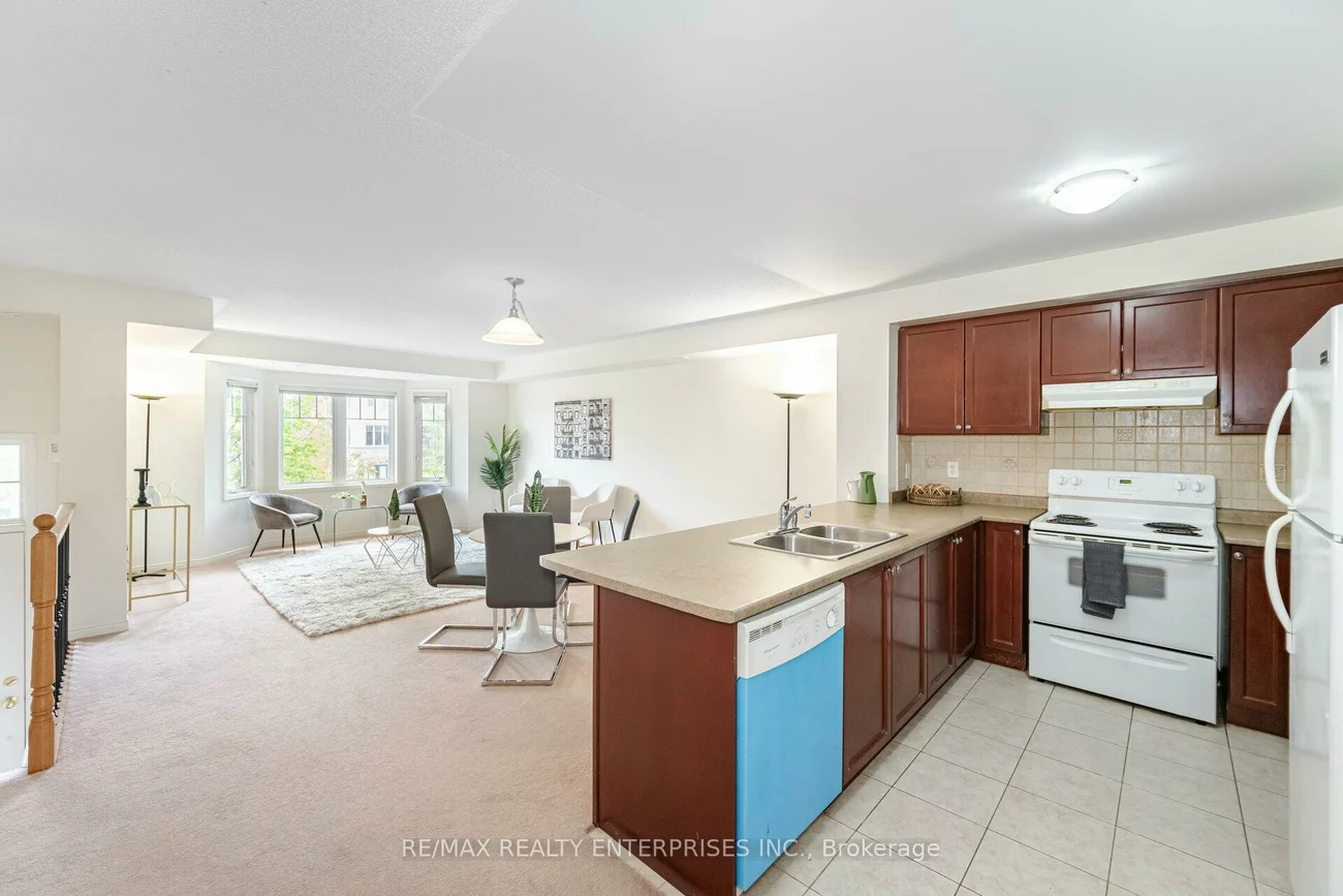 3375, Thomas, Churchill Meadows, Mississauga
