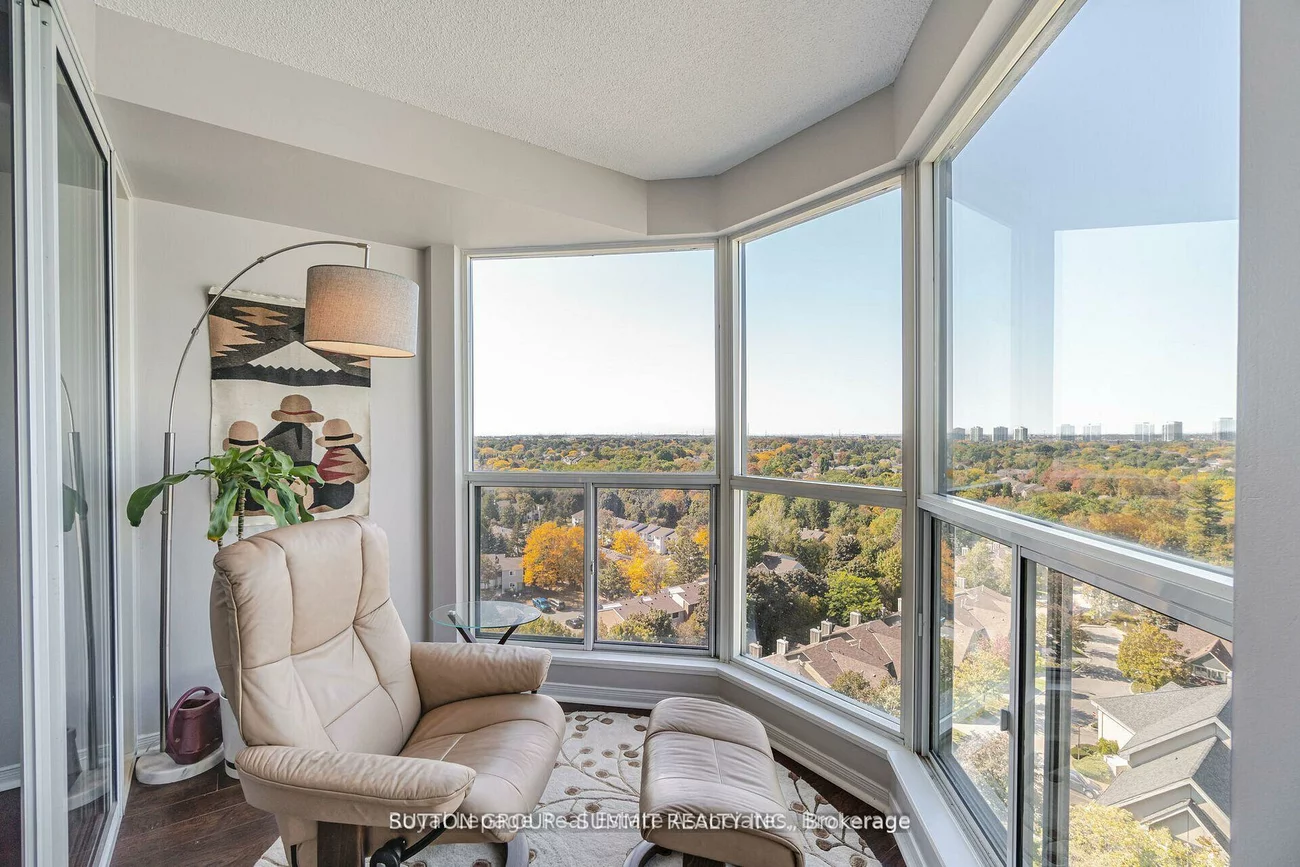 2177, Burnhamthorpe, Erin Mills, Mississauga