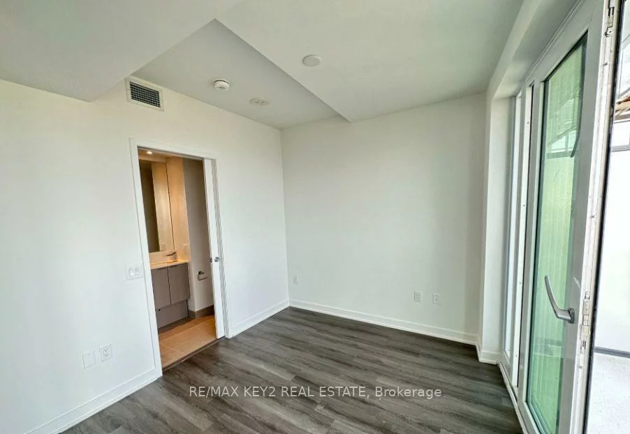 3883, Quartz, City Centre, Mississauga