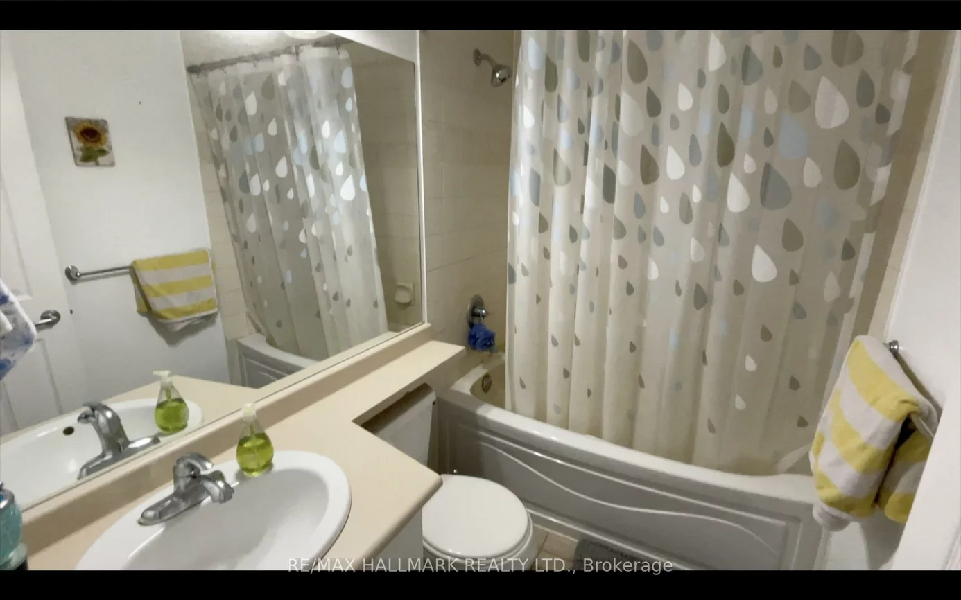 3504, Hurontario St, Mississauga Valleys, Mississauga