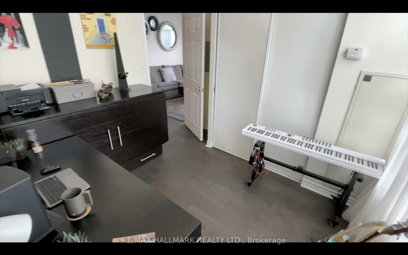 3504, Hurontario St, Mississauga Valleys, Mississauga