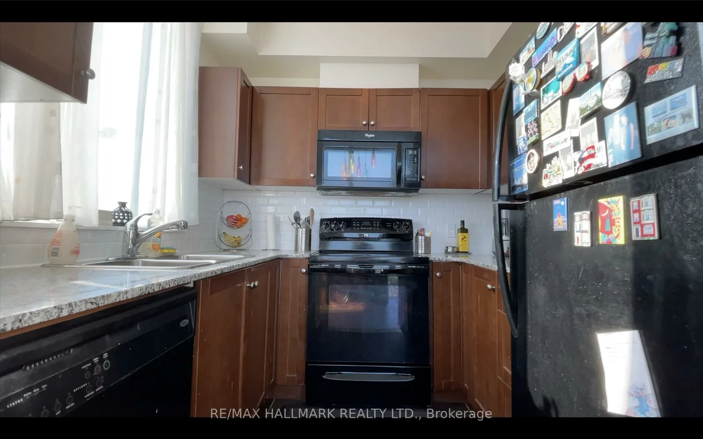 3504, Hurontario St, Mississauga Valleys, Mississauga