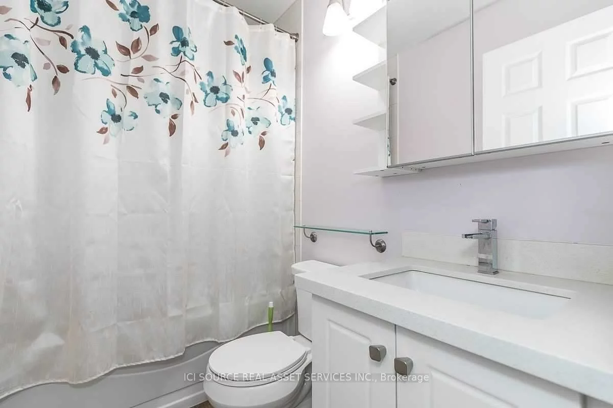 3504, Hurontario, Fairview, Mississauga