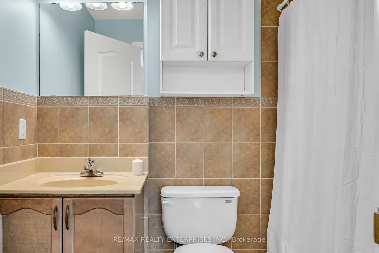 483, Faith, Hurontario, Mississauga