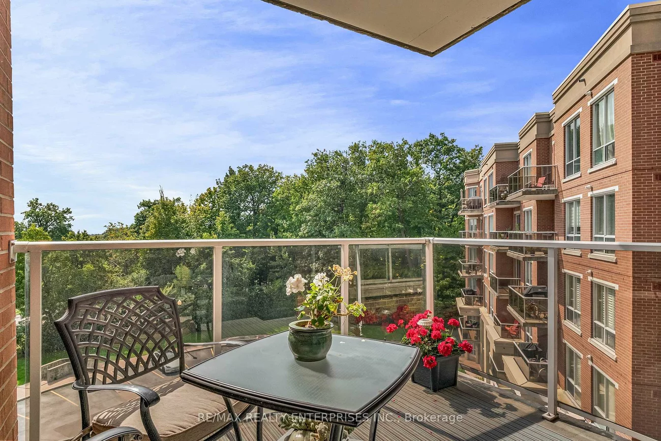 483, Faith, Hurontario, Mississauga