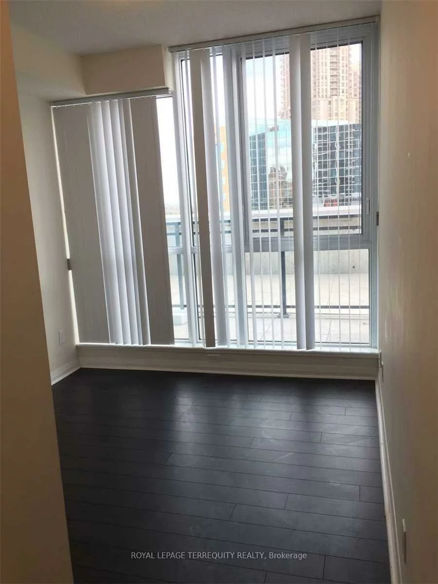 55, Eglinton, Hurontario, Mississauga