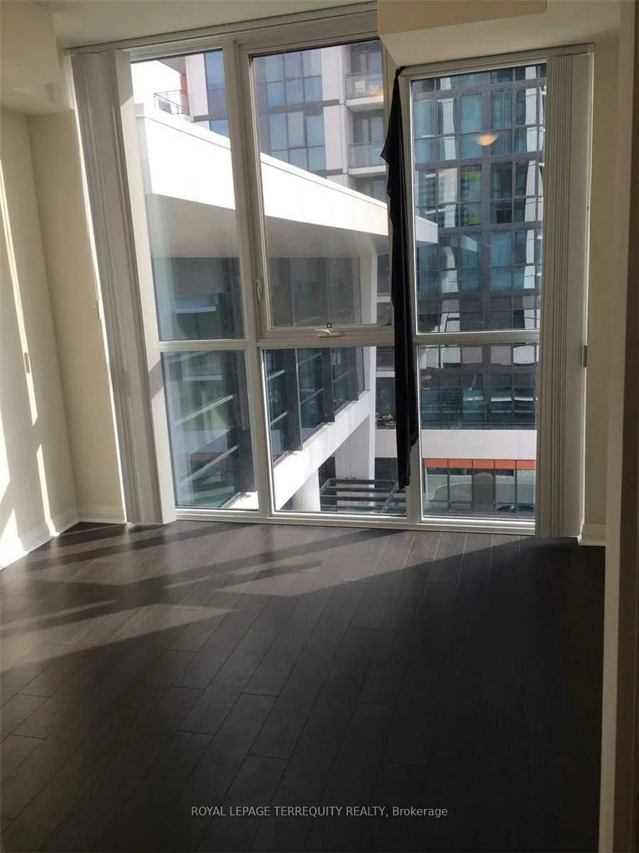 55, Eglinton, Hurontario, Mississauga