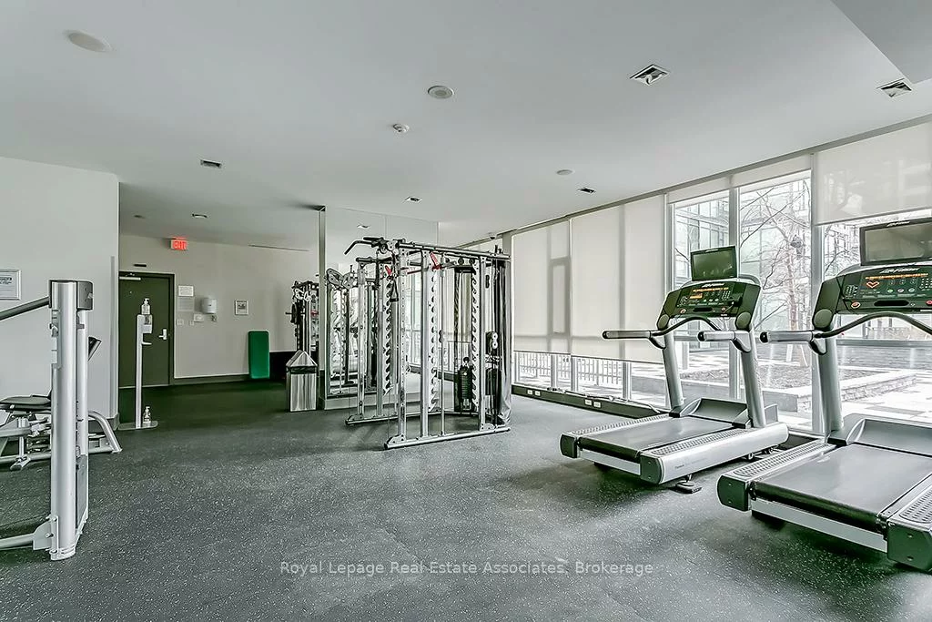 4070, Confederation, City Centre, Mississauga