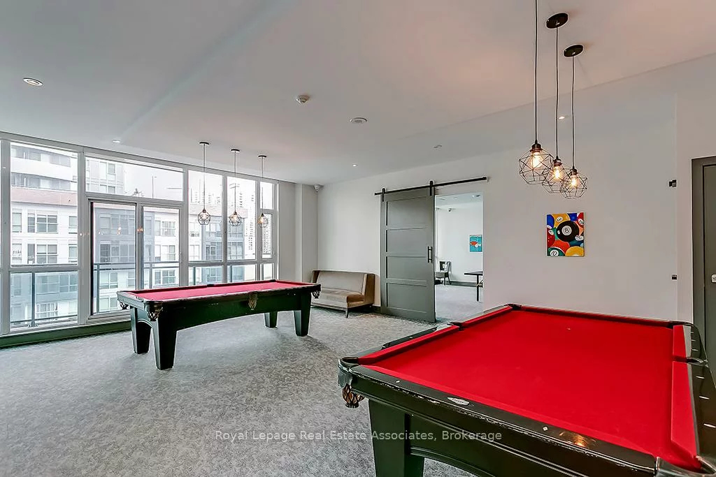 4070, Confederation, City Centre, Mississauga
