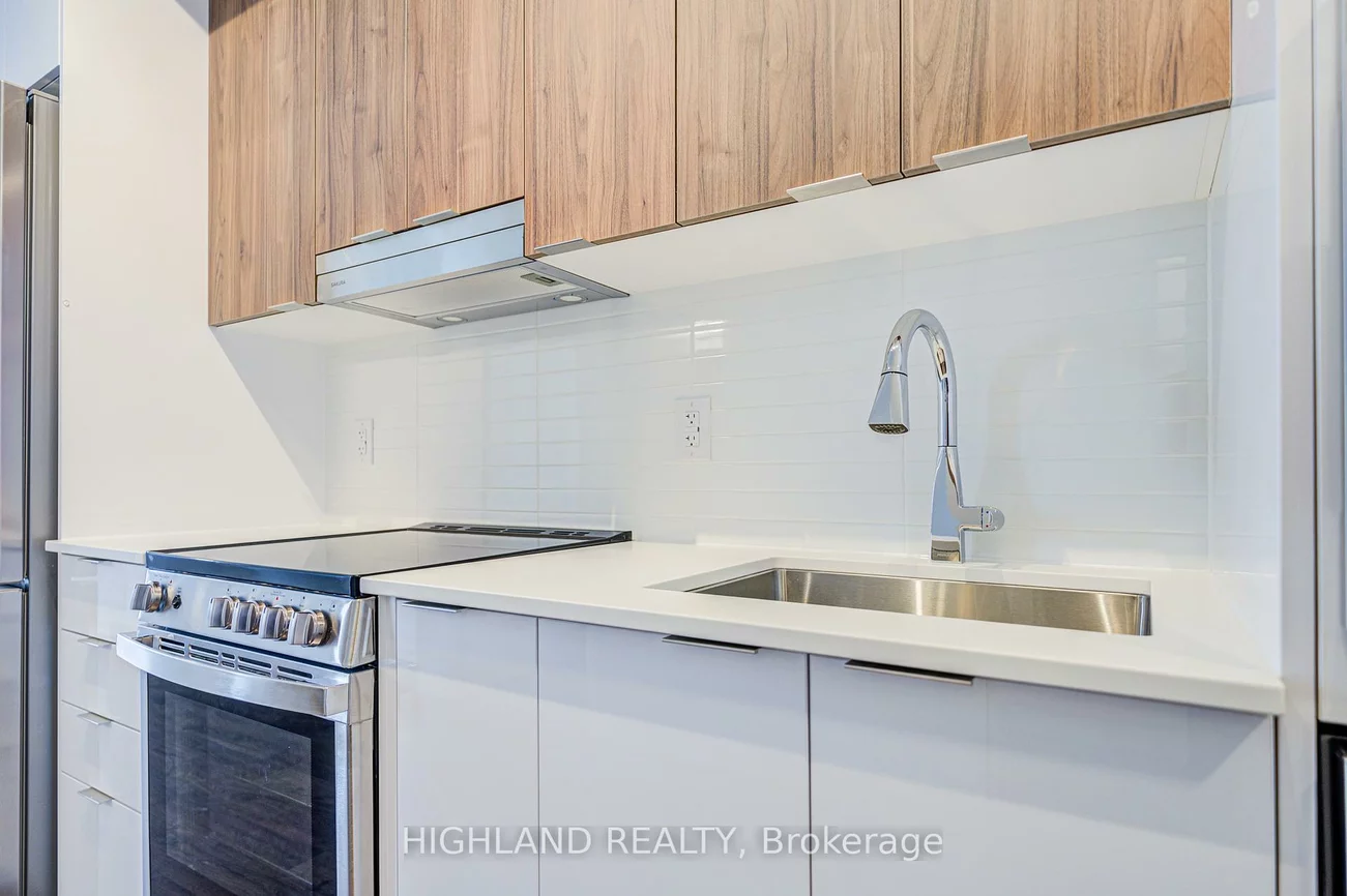 5105, Hurontario, Hurontario, Mississauga