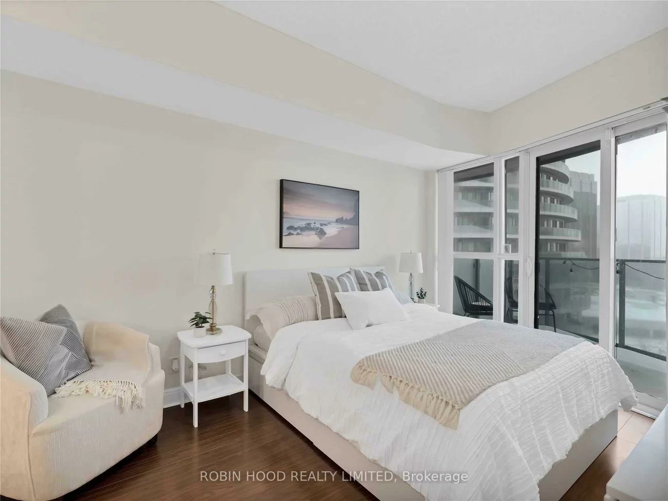 60, Absolute, City Centre, Mississauga