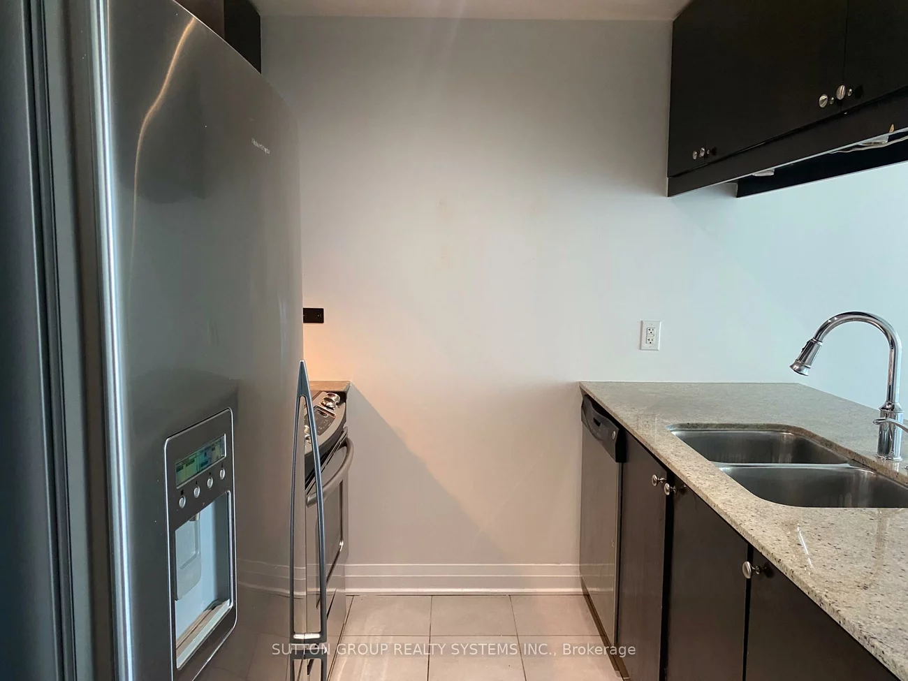 1055, Southdown, Clarkson, Mississauga