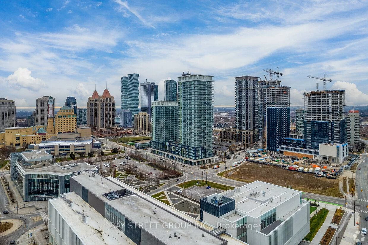 365, Prince Of Wales, City Centre, Mississauga