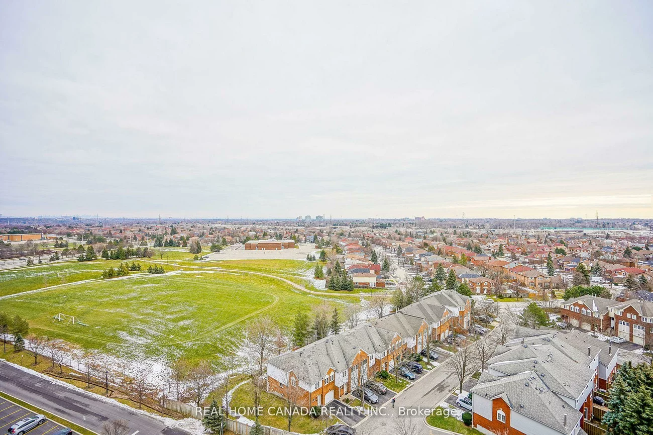 4879, Kimbermount, Central Erin Mills, Mississauga