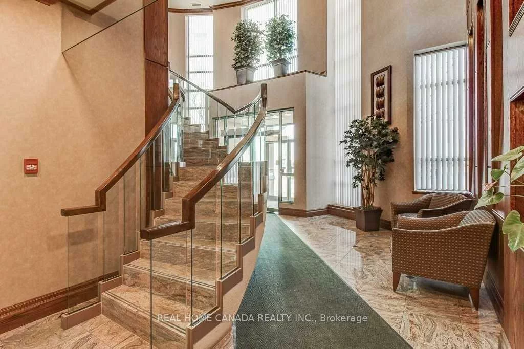4879, Kimbermount, Central Erin Mills, Mississauga