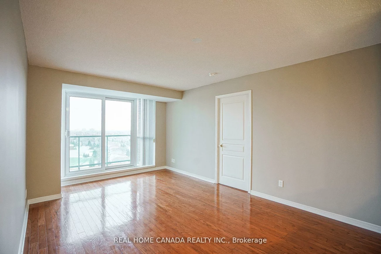 4879, Kimbermount, Central Erin Mills, Mississauga