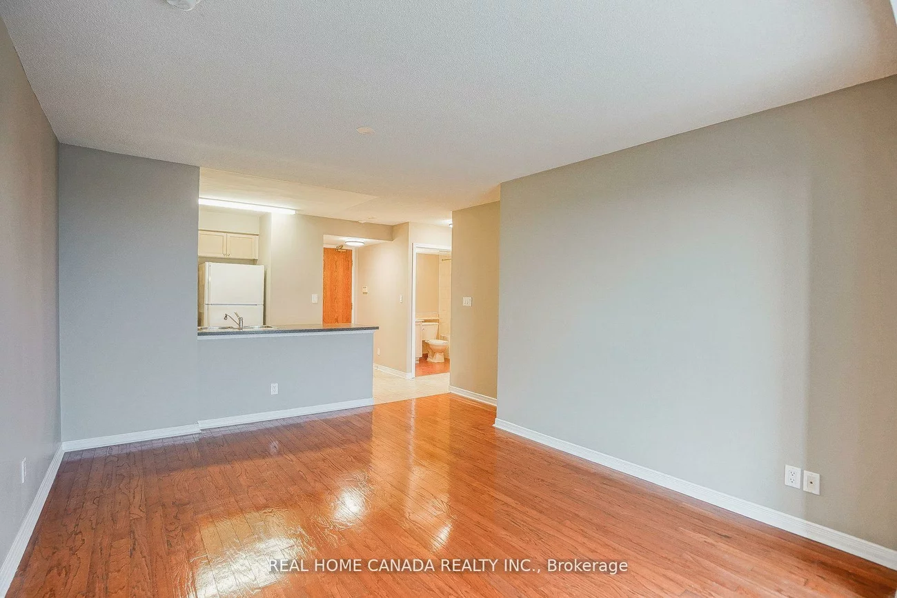 4879, Kimbermount, Central Erin Mills, Mississauga
