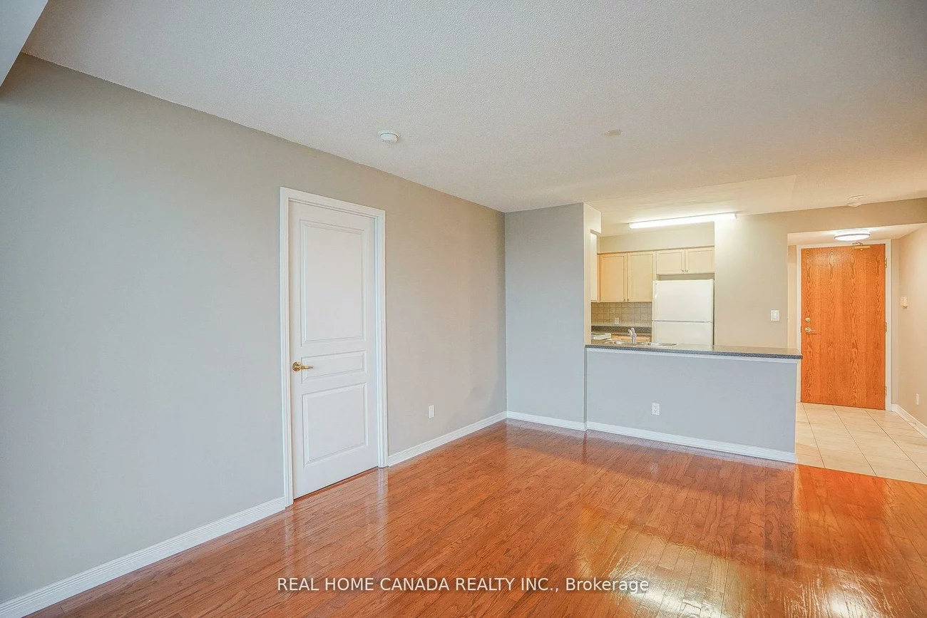 4879, Kimbermount, Central Erin Mills, Mississauga