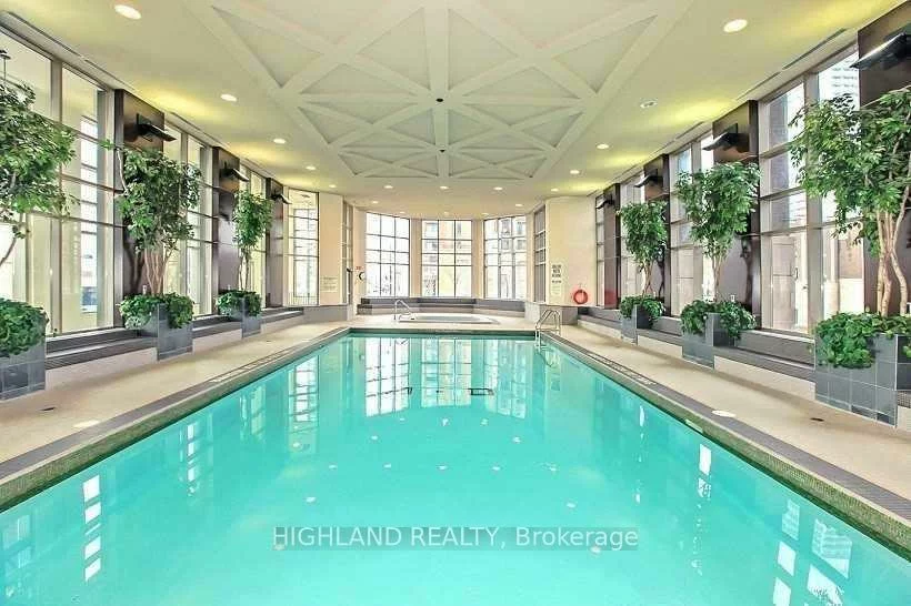 388, Prince Of Wales, City Centre, Mississauga