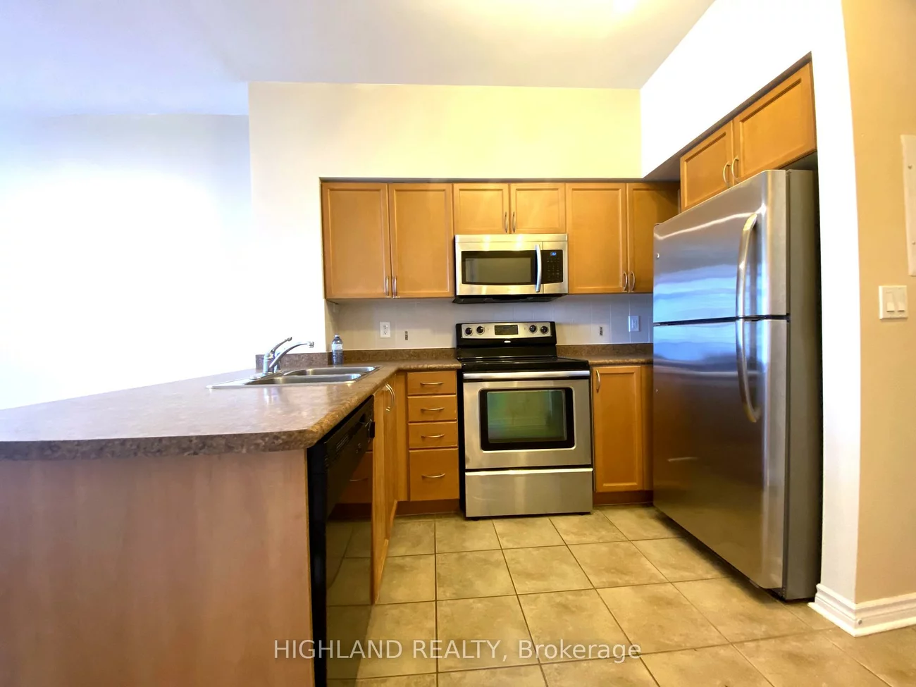 388, Prince Of Wales, City Centre, Mississauga