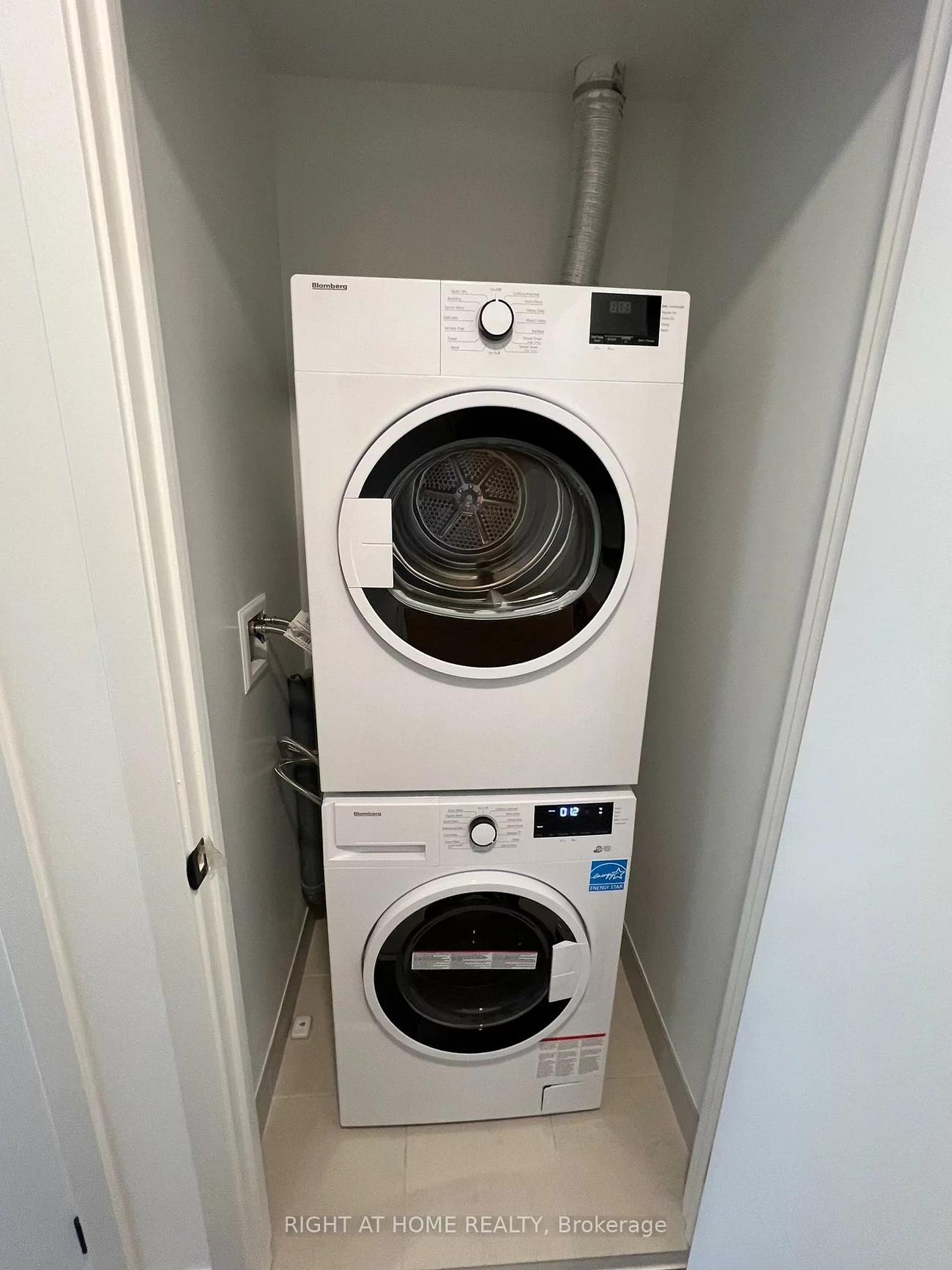 2495, Eglinton, Central Erin Mills, Mississauga