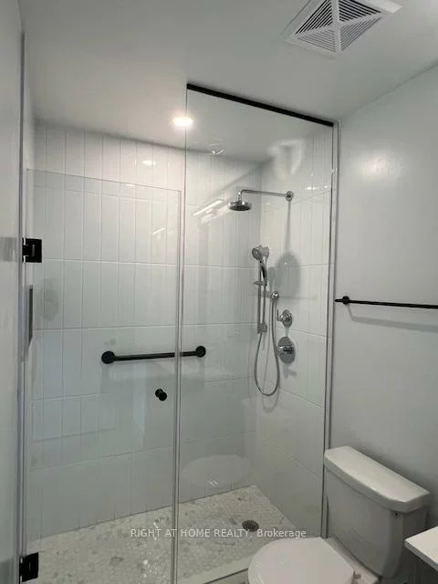 2495, Eglinton, Central Erin Mills, Mississauga