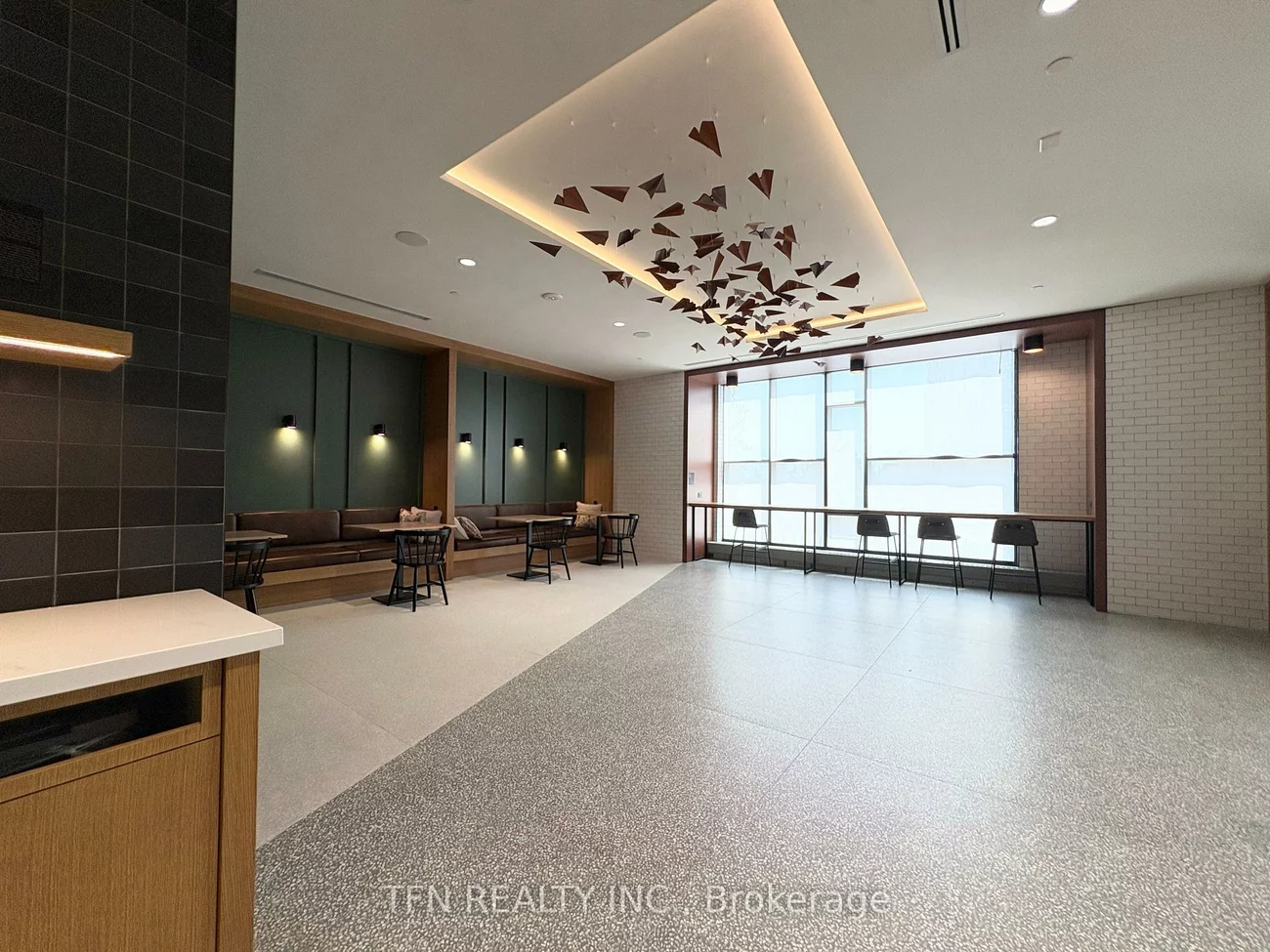 2495, Eglinton, Central Erin Mills, Mississauga