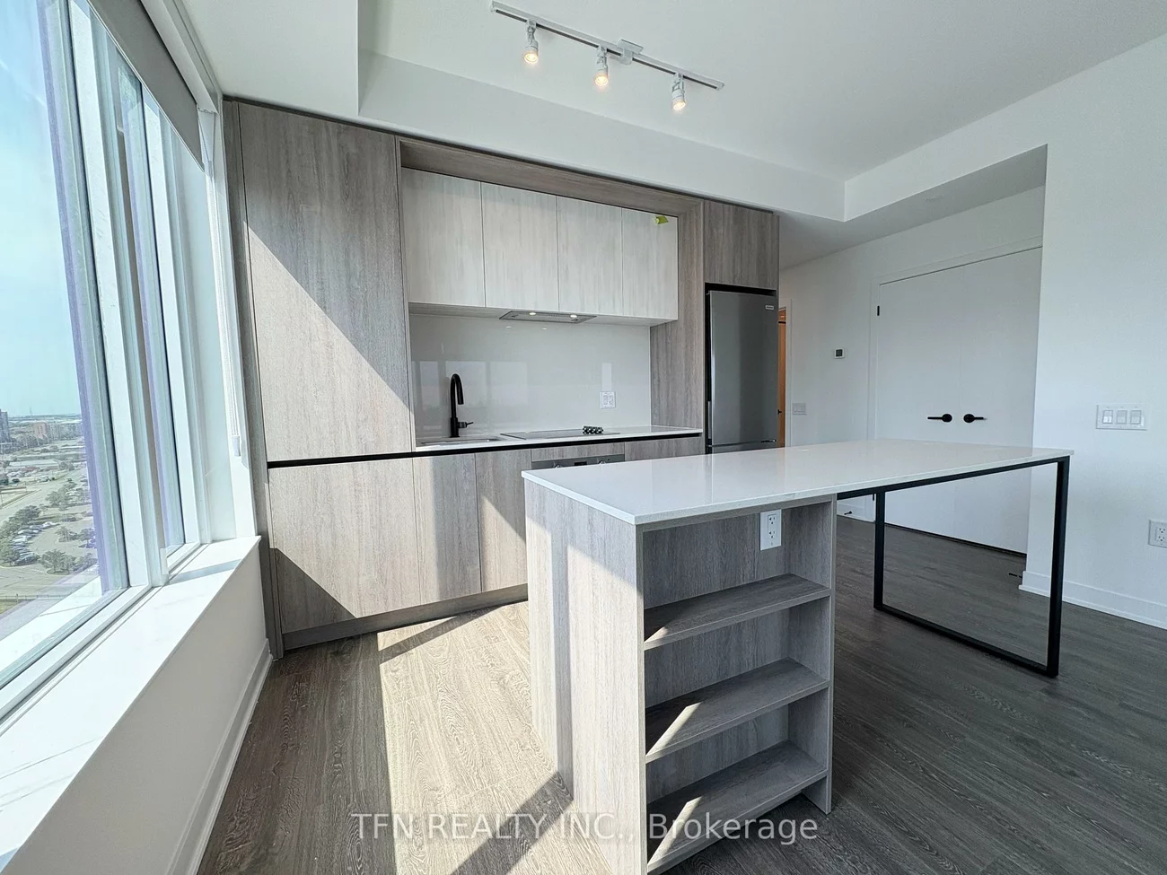 2495, Eglinton, Central Erin Mills, Mississauga