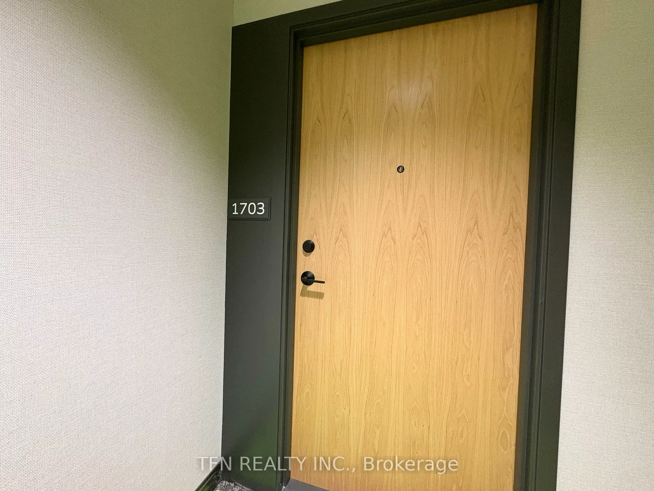 2495, Eglinton, Central Erin Mills, Mississauga