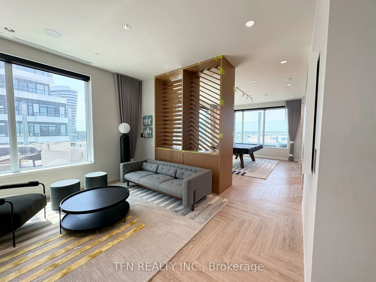 2495, Eglinton, Central Erin Mills, Mississauga