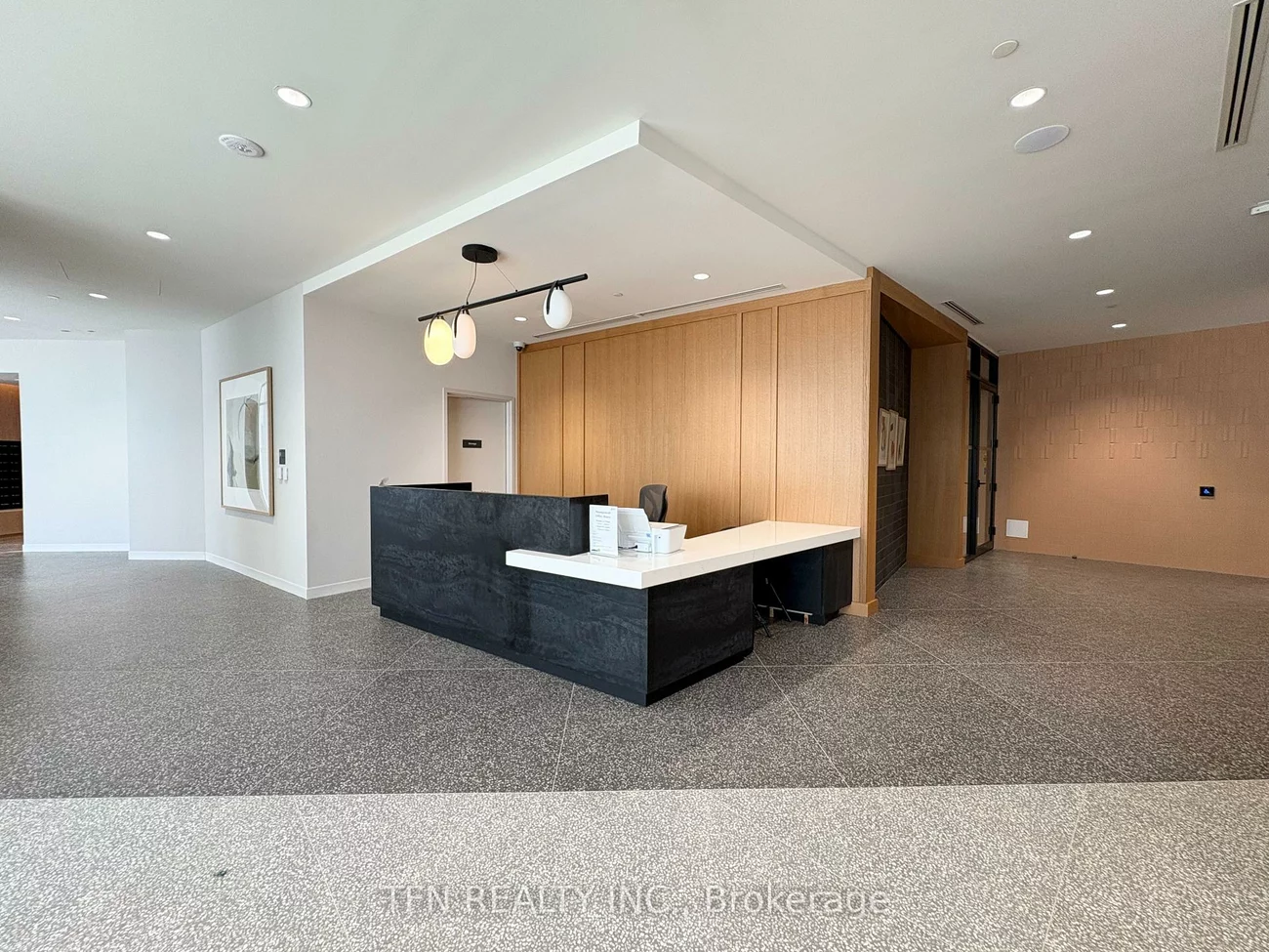 2495, Eglinton, Central Erin Mills, Mississauga