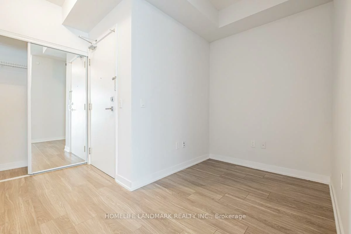 4085, Parkside Village, City Centre, Mississauga