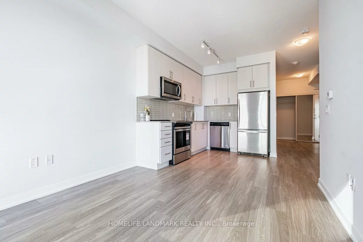 4085, Parkside Village, City Centre, Mississauga