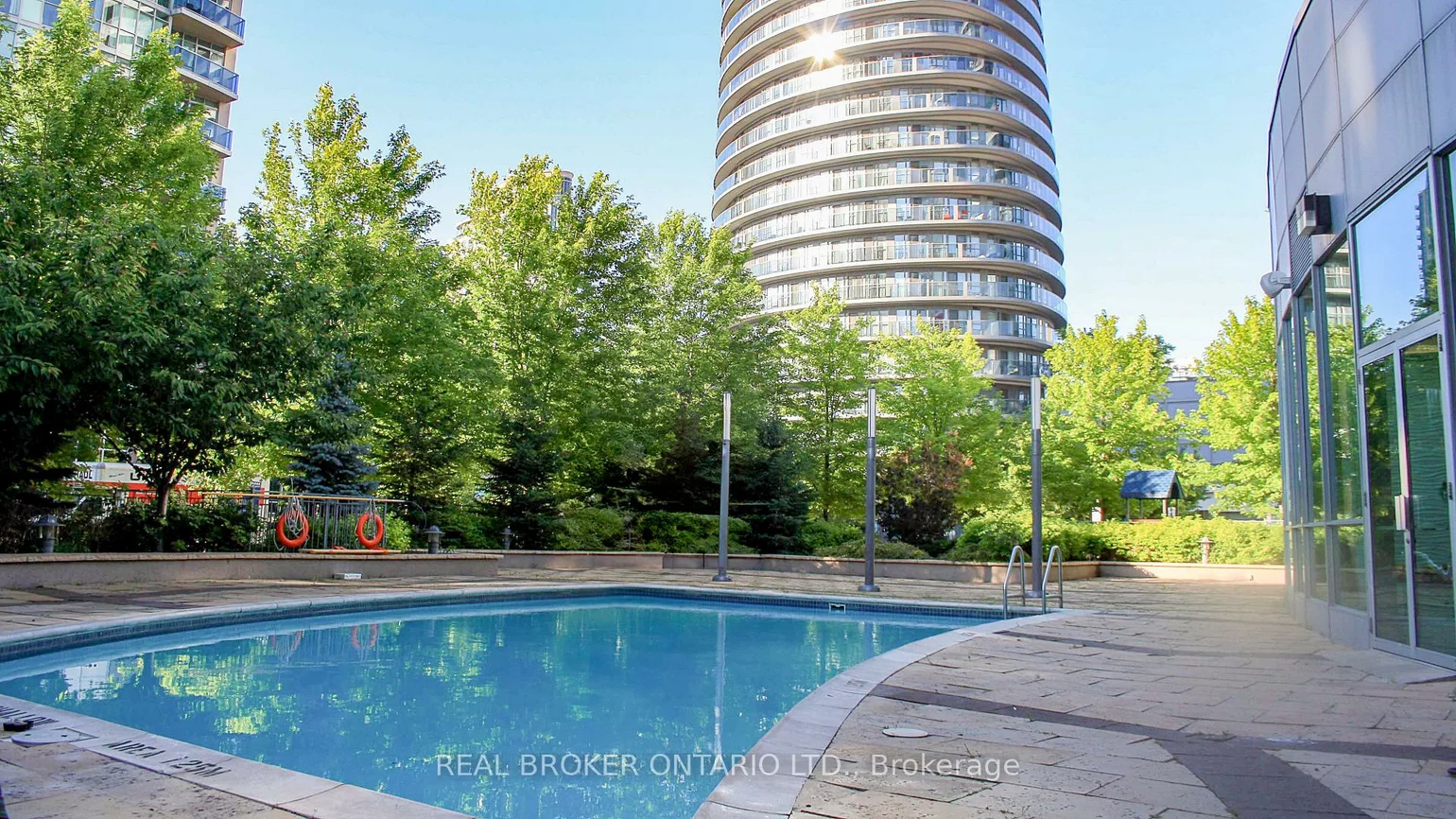 90, Absolute, City Centre, Mississauga
