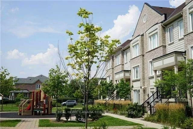 2891, Rio, Central Erin Mills, Mississauga