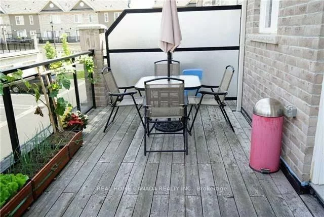 2891, Rio, Central Erin Mills, Mississauga