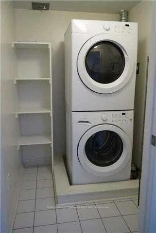 2891, Rio, Central Erin Mills, Mississauga