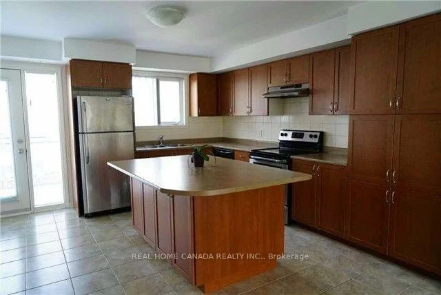 2891, Rio, Central Erin Mills, Mississauga