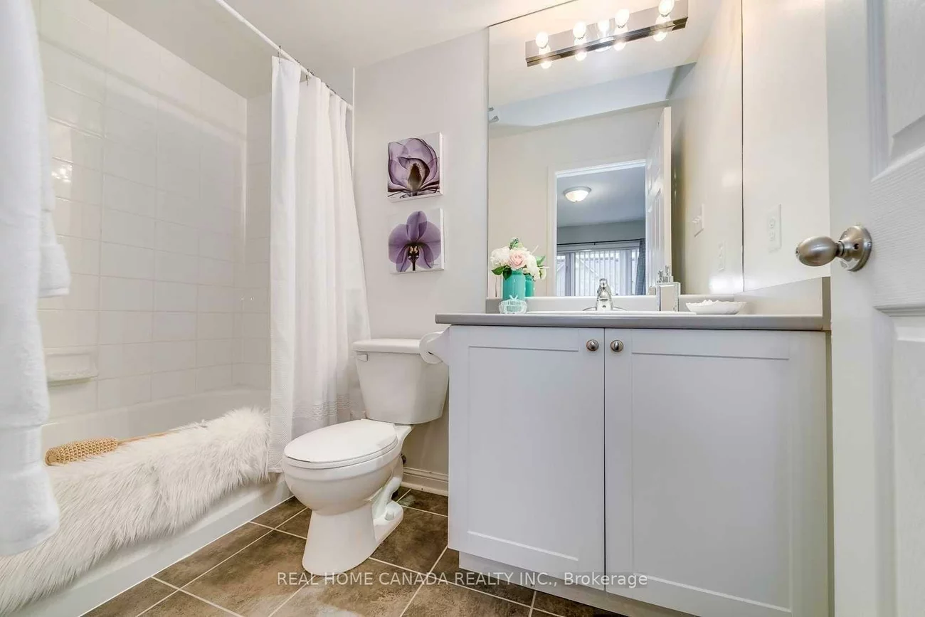 2891, Rio, Central Erin Mills, Mississauga
