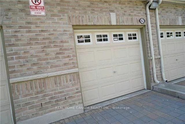 2891, Rio, Central Erin Mills, Mississauga