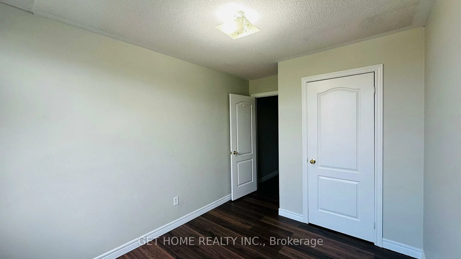 1015, Galesway, East Credit, Mississauga