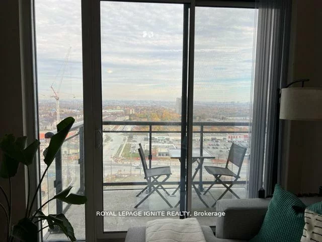 5033, Four Springs, Hurontario, Mississauga