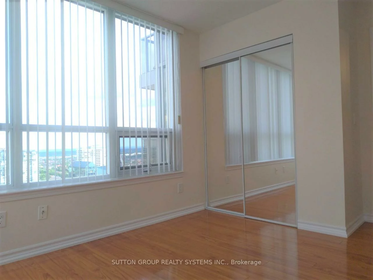 4080, Living Arts, City Centre, Mississauga